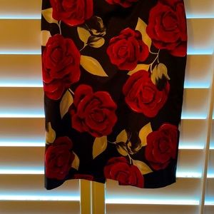 Black, White, Red Flower Polyester Skirt